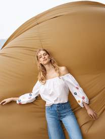 Madewell-Embroidered-Off-The-Shoulder-Top
